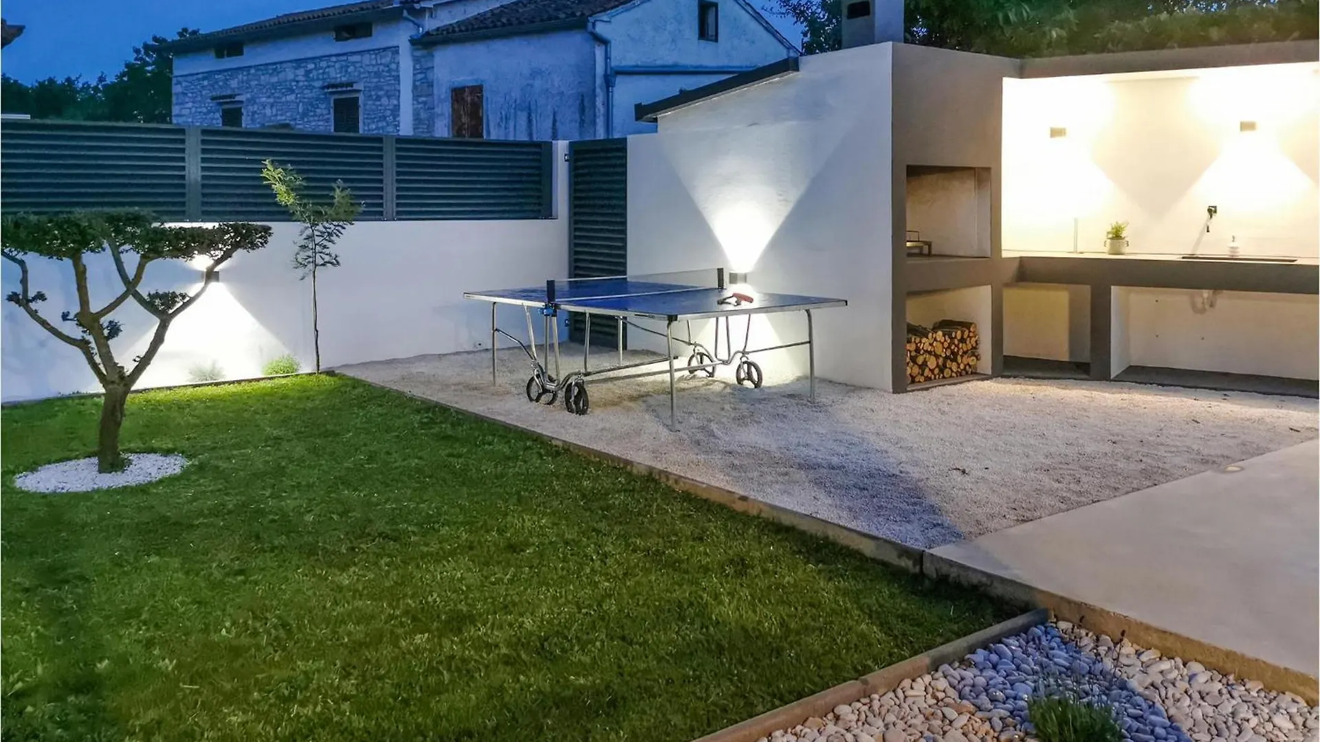 Awesome Apartment In Svetvincenat With Wifi