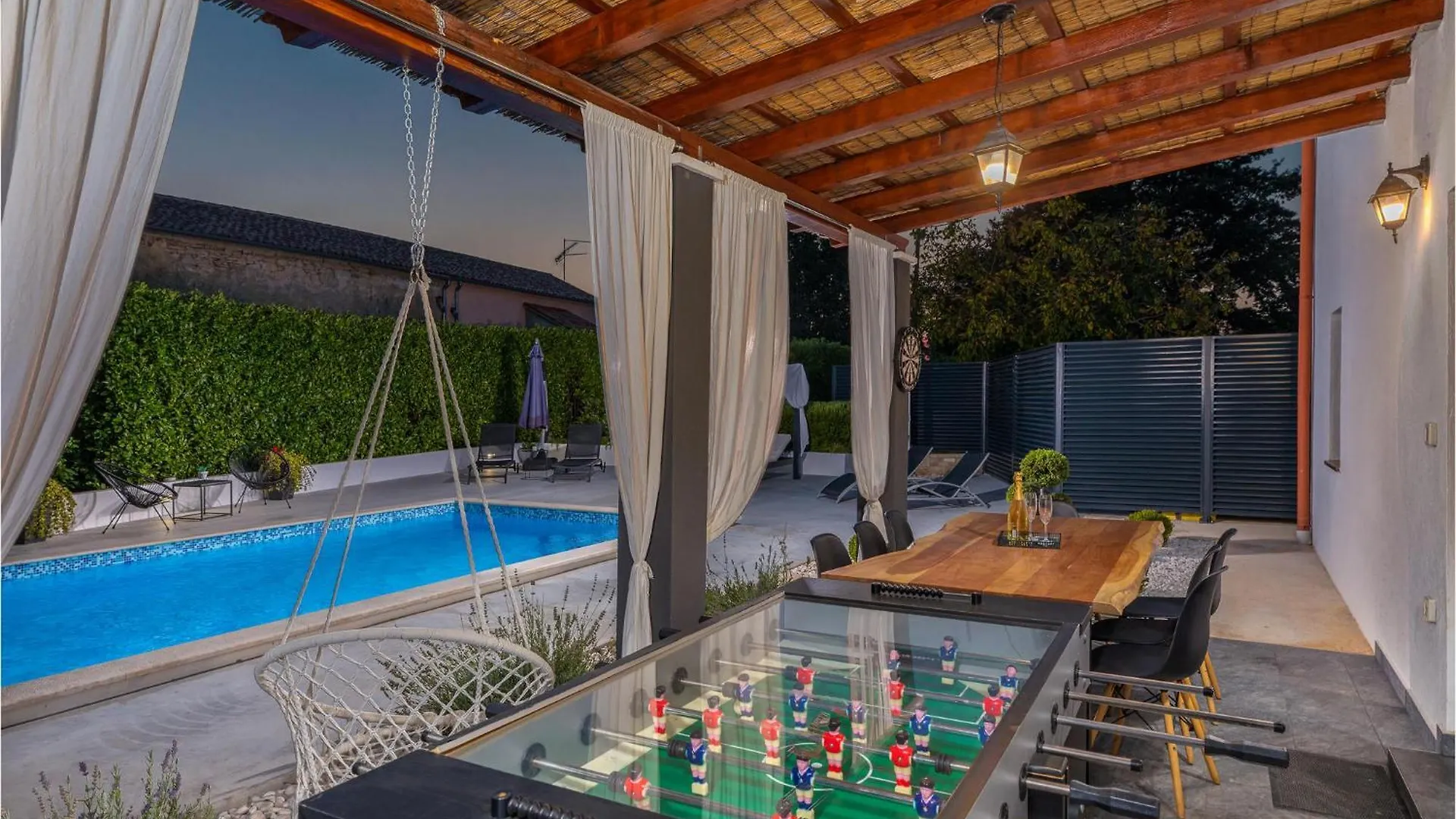 Awesome Apartment In Svetvincenat With Wifi