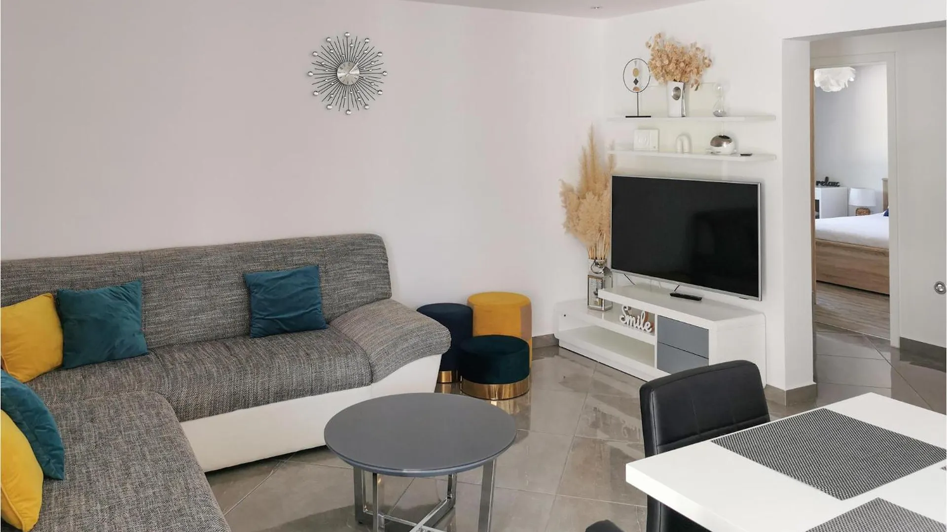 Awesome Apartment In Svetvincenat With Wifi